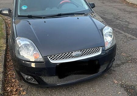 Ford Fiesta 1,3 51 kW Ambiente Ambiente