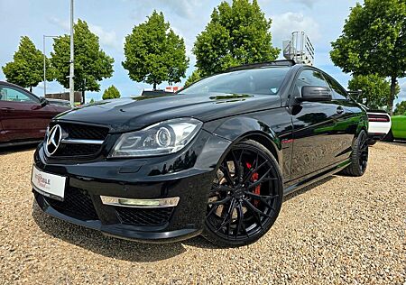 Mercedes-Benz C 63 AMG Performance Coupe /Carbon /487PS /Pano