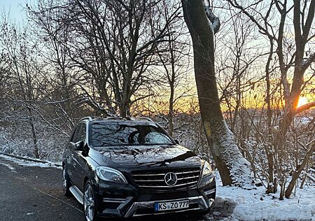 Mercedes-Benz ML 350 BlueTEC 4MATIC - AMG Optik
