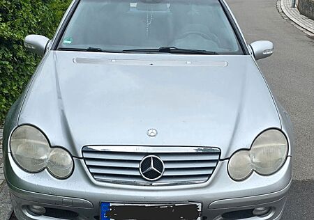Mercedes-Benz 200 Mercedes 203 CL C200 Kompresor 2002