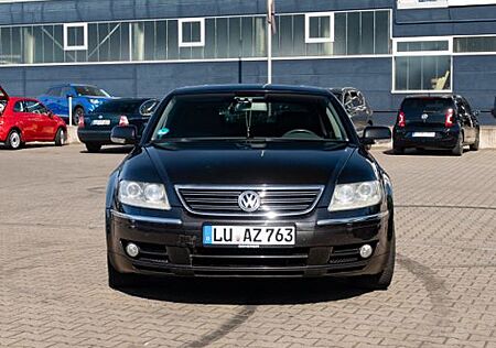 VW Phaeton Volkswagen 3.0 V6 TDI 4MOTION 240 ps