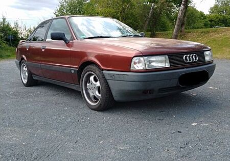 Audi 80