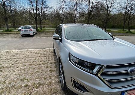 Ford Edge 2,0 l TDCi Titanium