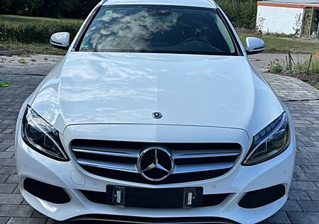 Mercedes-Benz C 180 T Autom. - Avantgarde-Ausstattung