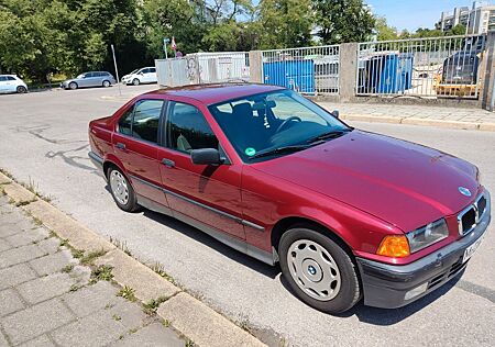 BMW 318i (Oldtimer)