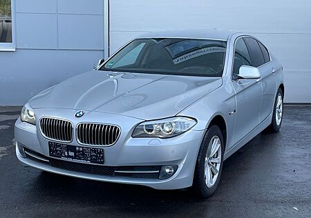 BMW 525d *BI-XENON*NAVI*SPORTSITZE*SHZ*AHK*KEYLESS-GO