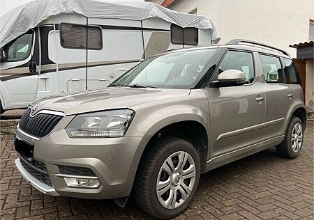 Skoda Yeti 1.2 TSI,AHK,PDC,8fach,Scheckheftgepflegt