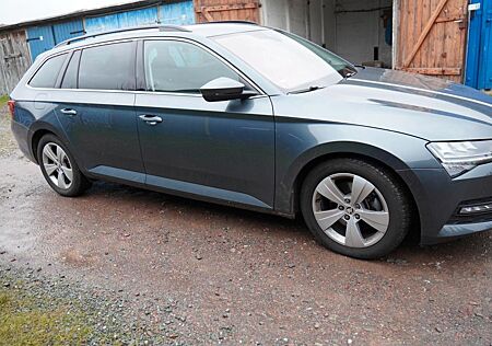 Skoda Superb 1.5 TSI ACT AMBITION COMBI AMBITION