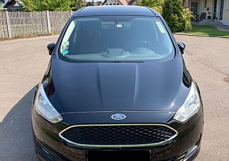 Ford Grand C-Max 1,0 EcoBoost 92kW Cool & Connect...