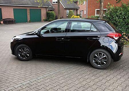 Hyundai i20 1.2 62kW YES!