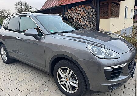 Porsche Cayenne Diesel Euro 6/ Scheckheft/ Approved
