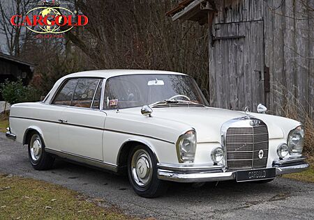 Mercedes-Benz 300 SE, Autotelefon