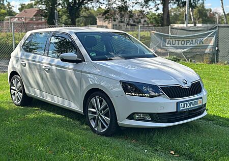 Skoda Fabia Style*1,2 110PS*DSG*R-KAMERA*KLIMATRONIC*