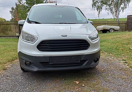 Ford Courier