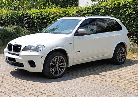 BMW X5 M50 M50d - Königlicher Ausstattung !!!