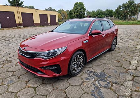 Kia Optima 2.0 GDI Plug-in Hyb. Attract Auto Spo...