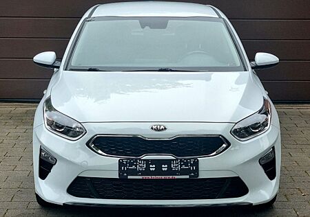 Kia Cee'd / Ceed