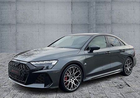 Audi RS3 RS 3 Limousine 294(400) kW(PS) S tr onic