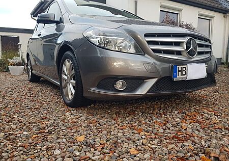 Mercedes-Benz B 180 Blue Efficienncy Edition