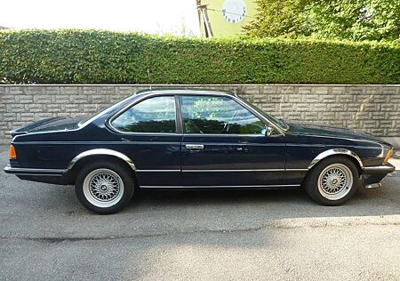 BMW 635 /CSI/Coupé/Oldtimer/1986/218PS/Lapisblau