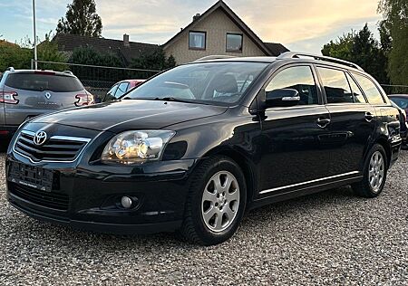 Toyota Avensis 1.8 Sol Kombi Klimaautomatik 8xBereifung