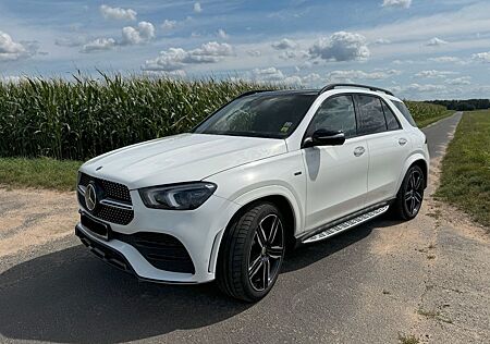 Mercedes-Benz GLE 350 de 4MATIC - AMG-Line, Luft, HuD,360,PANO