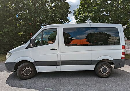 Mercedes-Benz Sprinter 211 CDI (W906) | 9-Sitzer