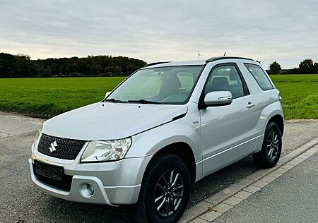 Suzuki Grand Vitara 4WD/TÜV neu/Allwetter /Top Zustand