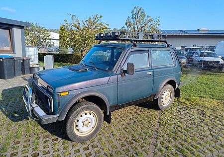 Lada Niva 1.7i Only Only