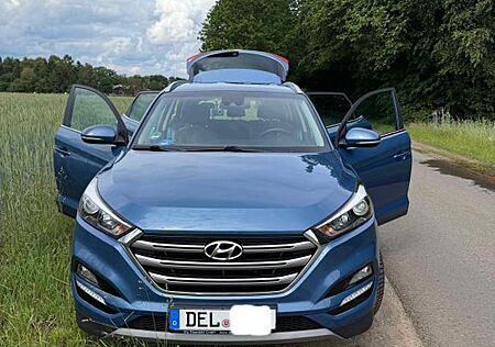 Hyundai TUCSON 2.0 Diesel Style AHK Allwetter Webasto