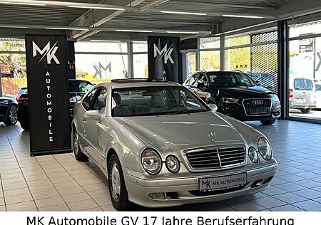 Mercedes-Benz CLK 320 AVANTGARDE/2 Hand/Scheckheft/Xenon/SHZ