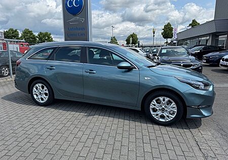 Kia Cee'd Sportswagon 1.6 CRDI Vision SUPER FAHRZEUG