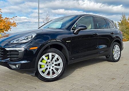 Porsche Cayenne S E-Hybrid
