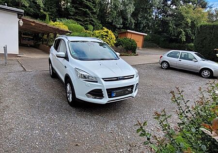 Ford Kuga 2,0 TDCi 4x4 110kW Titanium PowerShift ...