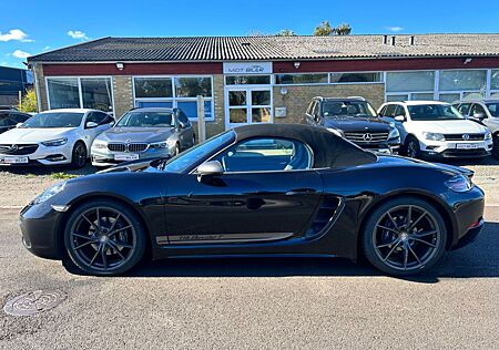 Porsche Boxster 718 T Camera, Bose