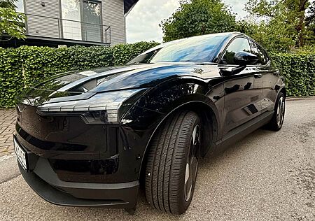 Volvo EX30 Twin Motor Performance AWD Ultra