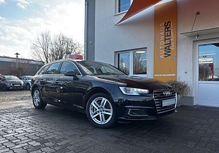 Audi A4 Avant quattro design = Digitales Cockpit Ahk