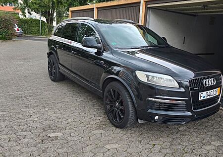 Audi Q7 4.2 TDI quattro tiptronic -