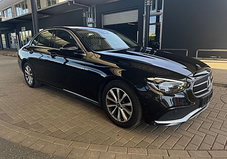 Mercedes-Benz E 200 d Autom.