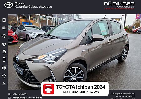 Toyota Yaris Hybrid Team Deutschlang + Navi