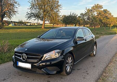 Mercedes-Benz A 180 -
