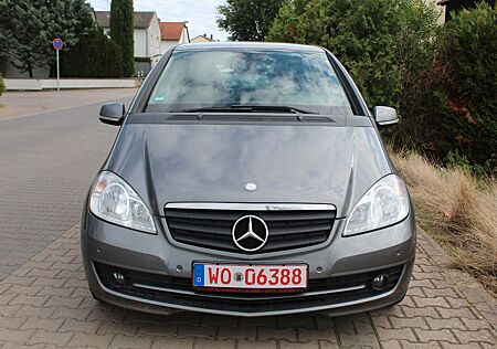 Mercedes-Benz A 160 CDI BlueEFFICIENCY