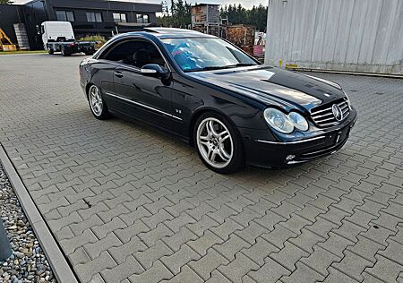 Mercedes-Benz CLK 500 V8 !