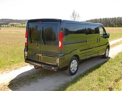 Renault Trafic Lang 9 Sitze 2.0 dCi  L2H1 Klima Webasto
