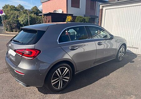 Mercedes-Benz A 200 - Progressive grau Garagenfahrzeug