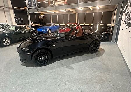 Mazda MX-5 Kazari / Unfallfrei / 6200km /2.0L/184PS