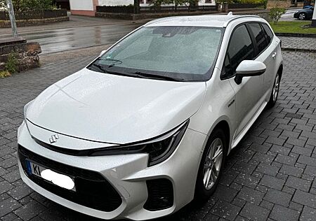 Suzuki Swace 1.8 Hybrid ACC 8fach SHZ LED