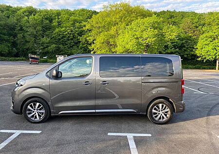 Toyota Pro Ace Proace (Verso) 2,0-l-D-4D 106kW L1 Team Deut...