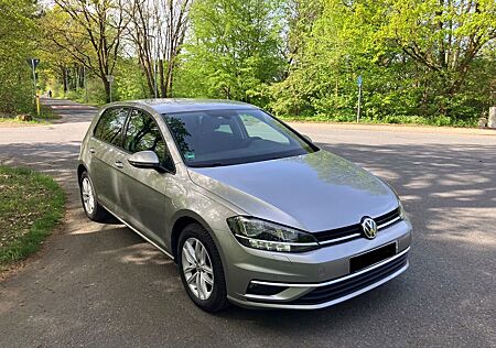 VW Golf Volkswagen VII 1.0 TSI DSG Getriebe, Unfallfrei,TOP