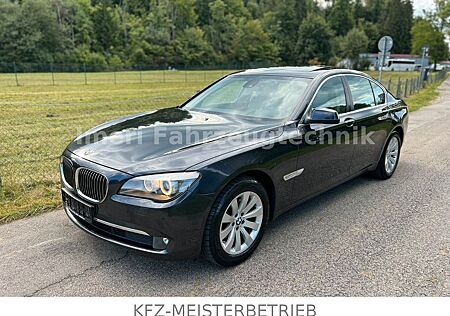 BMW 740d *VOLL*TOP ZUSTAND*SCHECKHEFT*